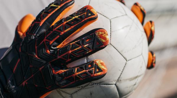 trimis intre buturi dupa eliminarea ambilor portari un fundas a aparat miraculos un penalty video