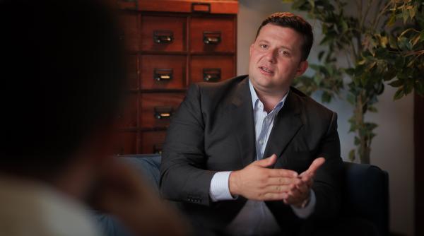 se face performanta ai in romania exemplul codata software solutions si computerland romania arata ca da