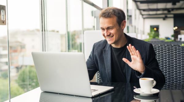 videochatul subiect de mandrie nationala adrian negrescu demonteaza mitul acestei industrii video