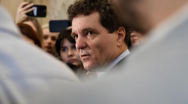 nicusor dan despre cazul fetitei de 2 ani care a murit la dentist din coruptie statul roman nu controleaza privatul