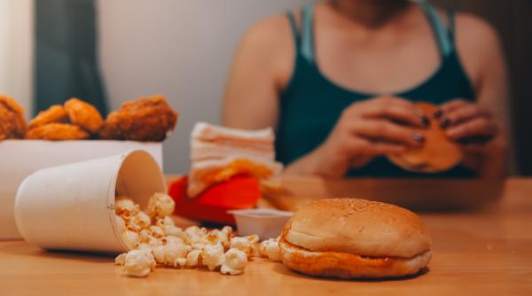 alimentele ultra procesate afecteaza toate organele avertizeaza un studiu mondial