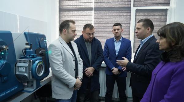 aparat modern destinat laboratorului de toxicologie la spitalul judetean de urgenta targoviste