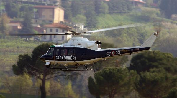 doi romani dati in urmarire internationala dupa au batut un youtuber care filma hotii de buzunare de la metroul din roma