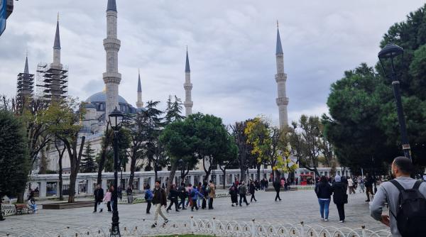 papa leon gest fara precedent la moscheea albastra din istanbul galerie foto