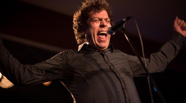 adrian plesca zis si artan membru fondator al trupelor timpuri noi si partizan a murit