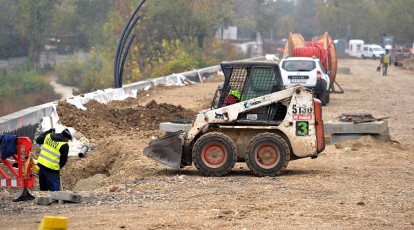 pasajul corporatistilor blocaj din varful pmb cine nu lasa sa fie construit petricaniul