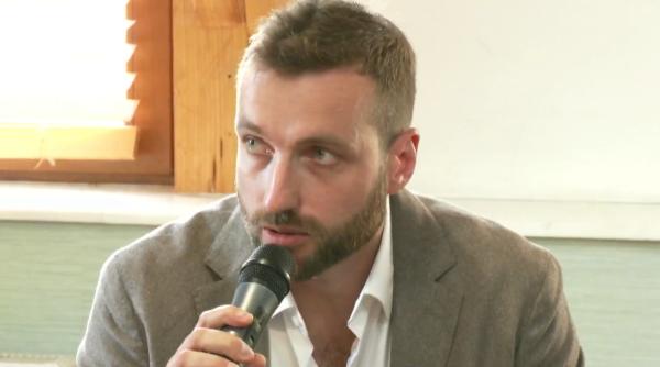 a refuzat franta pentru romania medicul razvan radu a revolutionat tratamentul avc in spitalele publice