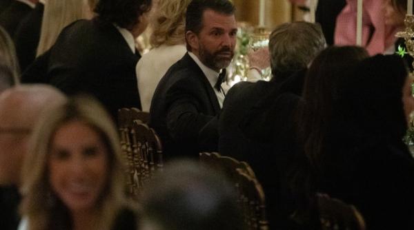 compania fiilor lui trump a pierdut un miliard de dolari intr o singura zi pe piata cripto