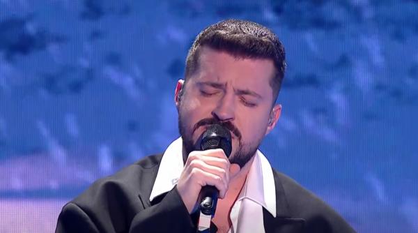 paul ananie a adus magia sarbatorilor pe scena vocea romaniei 2025