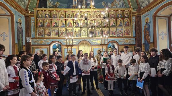 copiii romani aduc magia craciunului la roma prin colinde traditionale