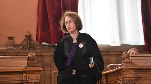 cine e raluca morosanu judecatoarea care a luat cuvantul peste presedintele curtii de apel bucuresti video