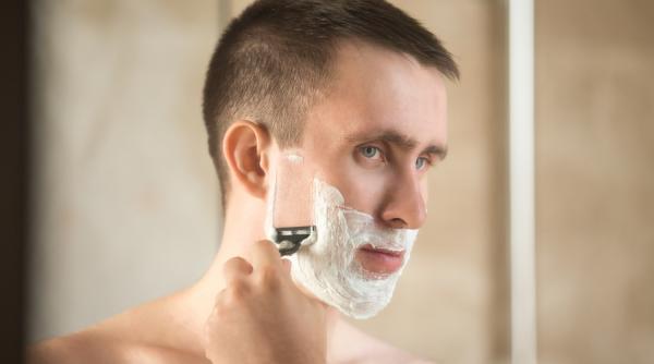 de ce apare foliculita la barbati explicatia unei specialiste in cosmetica video