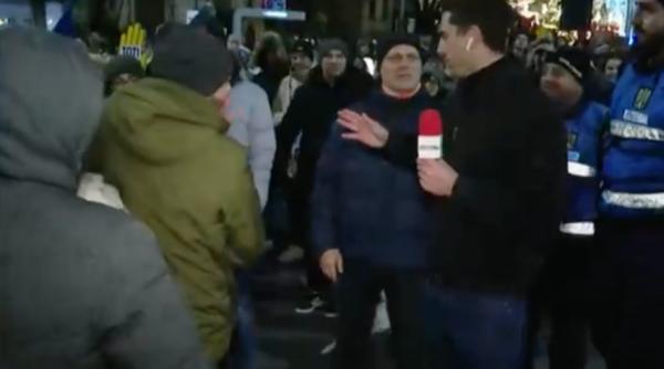 jurnalist romania tv agresat la protest o femeie a recunoscut in direct ca nu e foarte informata cu privire la ce protesteaza