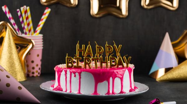 sf daniel sarbatorit pe 17 decembrie cui ii spunem la multi ani