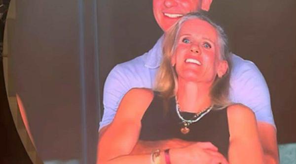 femeia surprinsa pe kiss cam cu ceo ul astronomer la concertul coldplay dezvaluiri in premiera despre incident