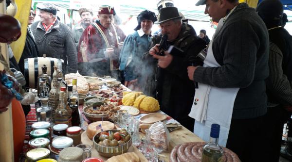 mananci pomana porcului medicul doru negru e de acord dar are o recomandare