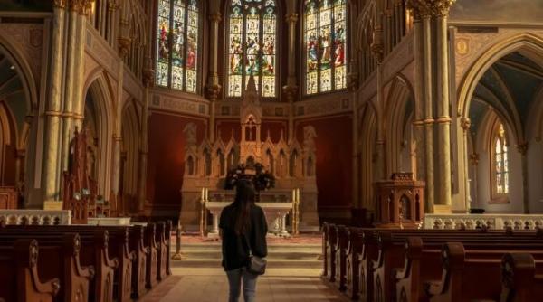 mesaj puternic in pastorala de craciun o lume care l exclude pe dumnezeu se afunda