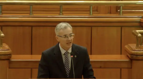 s a dat votul pe prima motiune simpla ultima ora scandal in parlament aur usr ridicati manutele alea galbene