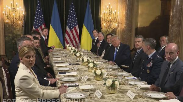 cum arata prajitura cu care trump l a servit pe zelenski la mar a lago supa de pui si friptura cu cartofi prajiti in meniu