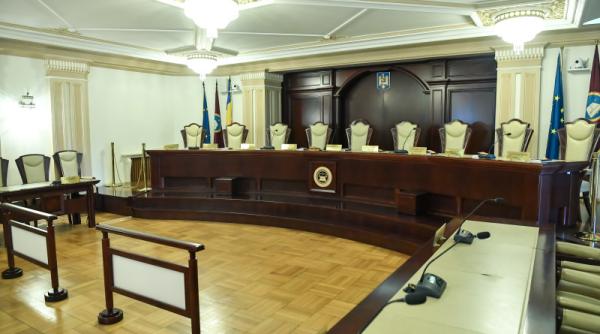 o manipulare privind judecatorii ccr desfiintata e o minciuna menita sa acopere abuzuri