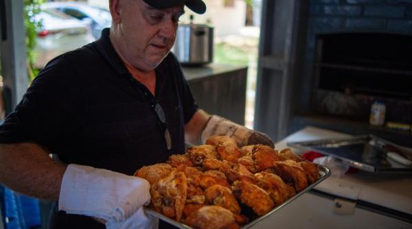 pune coca cola cand prepari puiul la cuptor trucul genial al bucatarilor