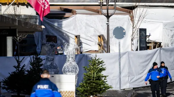 tragedia din crans montana marturiile unui roman care a ajutat la scoaterea victimelor din barul care ardea am vazut copii arsi