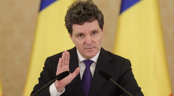 nicusor dan semnal catre coaliatia bolojan grindeanu in drumul spre paris nu e momentul