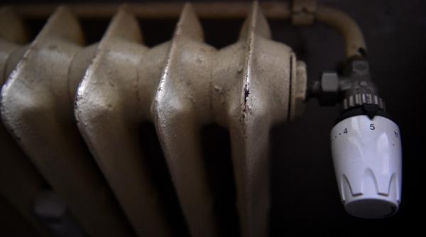 frig pe bani grei in sectorul 1 caldura doar pe factura scandalul termoficarii in pajura