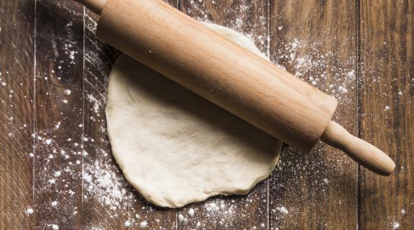 femeie retinuta dupa ce si a batut sotul cu facaletul intr o criza de gelozie