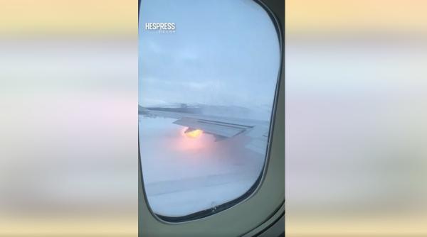 momente de panica pentru sute de pasageri aflati la bordul unui avion in rusia flacari la motor in timpul unei decolari esuate