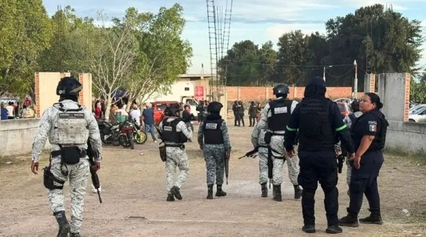 atac sangeros pe un teren de fotbal din mexic 11 morti si 12 raniti