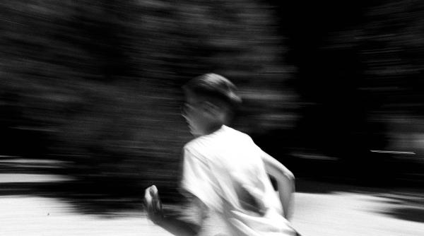 de ce dam vina pe energii cand de fapt fugim de adevar