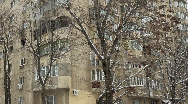 incendiu intr un apartament de pe strada popovici nicolae sector 5