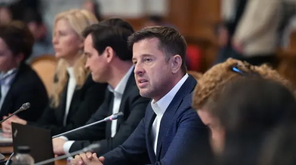 hubert thuma explica votul din pnl si raspunde acuzatiilor ca ar fi pucist e o problema de logica la mijloc
