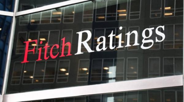 fitch mentine ratingul suveran al romaniei la bbb minus cu perspectiva negativa