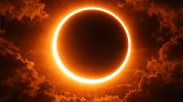 eclipsa inelara de soare pe 17 februarie 2026 ce inseamna si de unde se vede inelul de foc