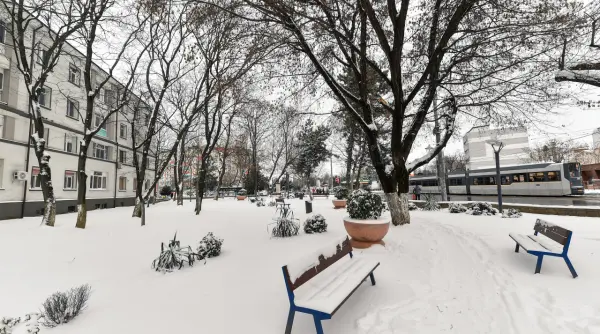 ninge in mai multe judete din tara a inceput cel mai sever episod de iarna din acest sezon foto video