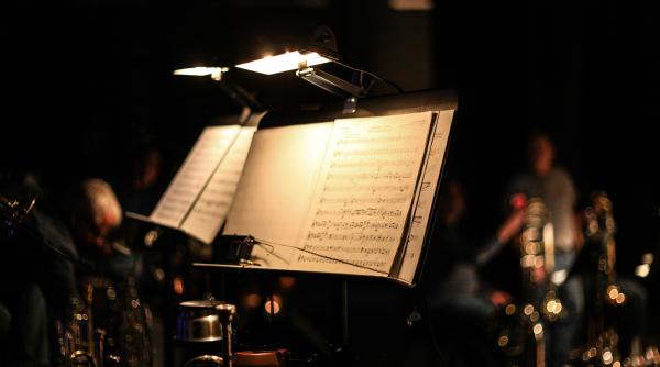 compozitorul maghiar kurtag sarbatoreste 100 de ani cu o noua opera