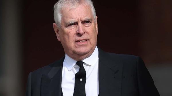 regele charles ar fi fost avertizat despre afacerile secrete ale fratelui andrew inca din 2019