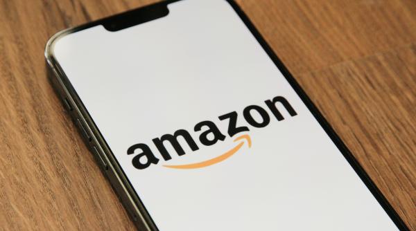 daune pentru amazon iranul a lovit centrele de date ale companiei din orientul mijlociu