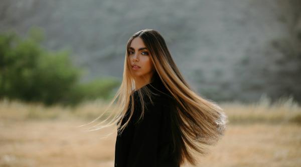 fenomenul carare pe mijloc a acaparat romania ce greseala fac toate femeile in 2026