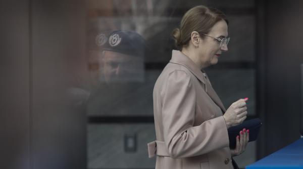 m a sunat lia alistar iccj explica mizele viralizarii telefonului din conferinta de presa video