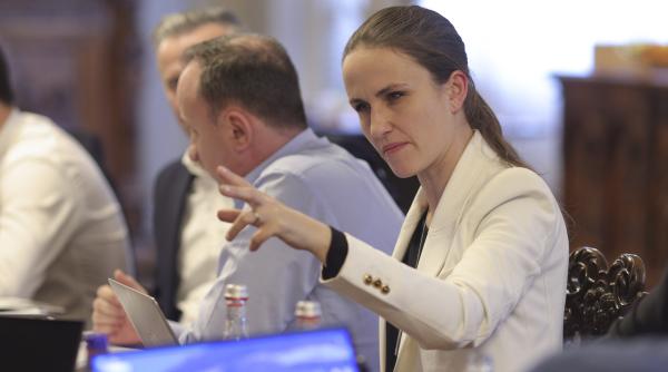 rtv fiica lui ponta data jos din avion pentru ca potrivit lui toiu mae este vulnerabilitate pentru cursa