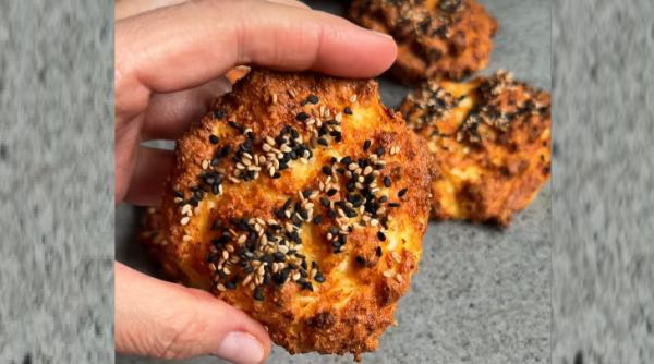 chiflele cu branza cottage care au cucerit internetul reteta simpla ce te face sa le pregatesti imediat