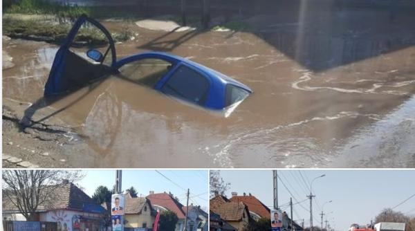 masina inghitita de o groapa uriasa aparuta din senin pe o strada din budapesta