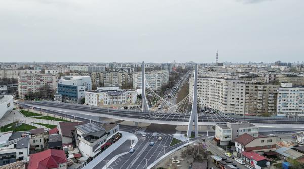 cine sunt locuitorii sectorului 4 care platesc impozite mai mici de astazi la locuinte si la masini