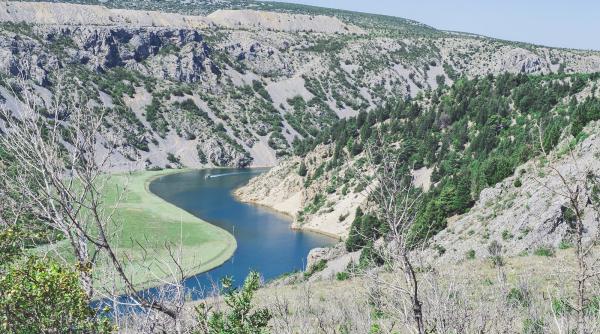 un baraj risca sa se rupa aproximativ 5 500 persoane evacuate