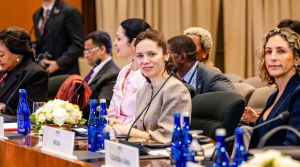 discursul mirabelei gradinaru la summit ul coalitiei globale pregatind viitorul impreuna video