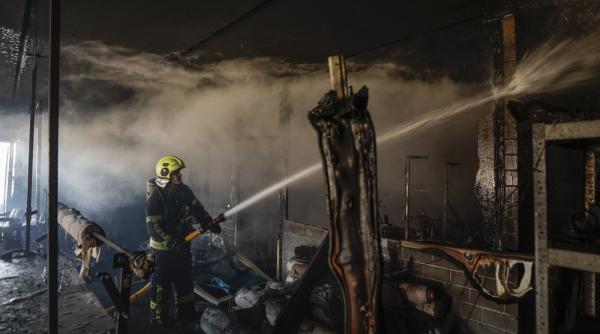 val de atacuri rusesti in ucraina cel putin patru morti in ofensiva de noapte