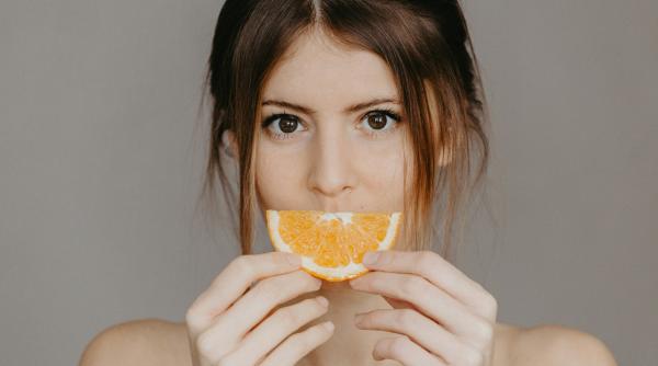 cum sa obtii o piele stralucitoare prin alimentatie